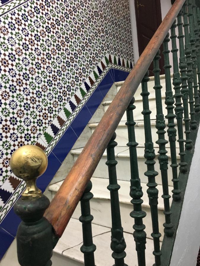 Pension Lisdos Seville Luaran gambar
