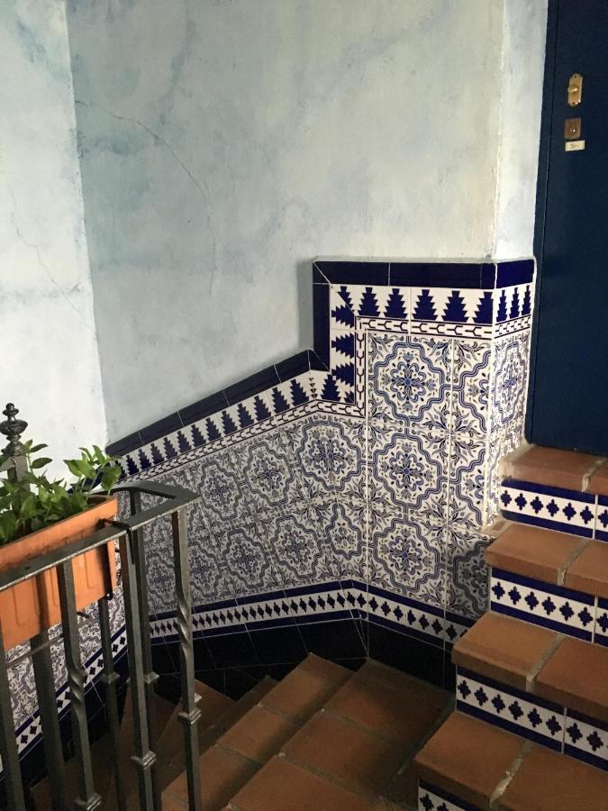 Pension Lisdos Seville Luaran gambar