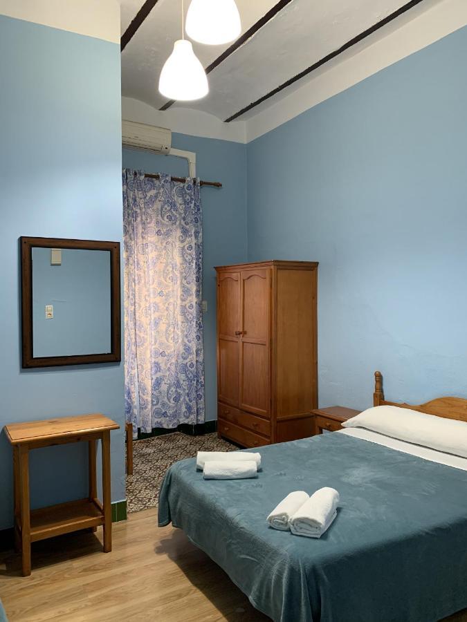 Pension Lisdos Seville Luaran gambar
