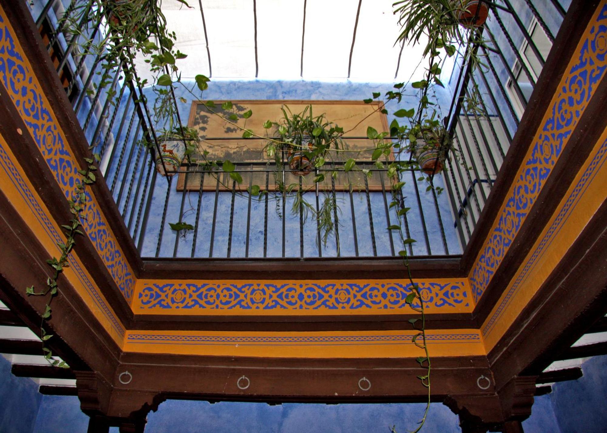 Pension Lisdos Seville Luaran gambar